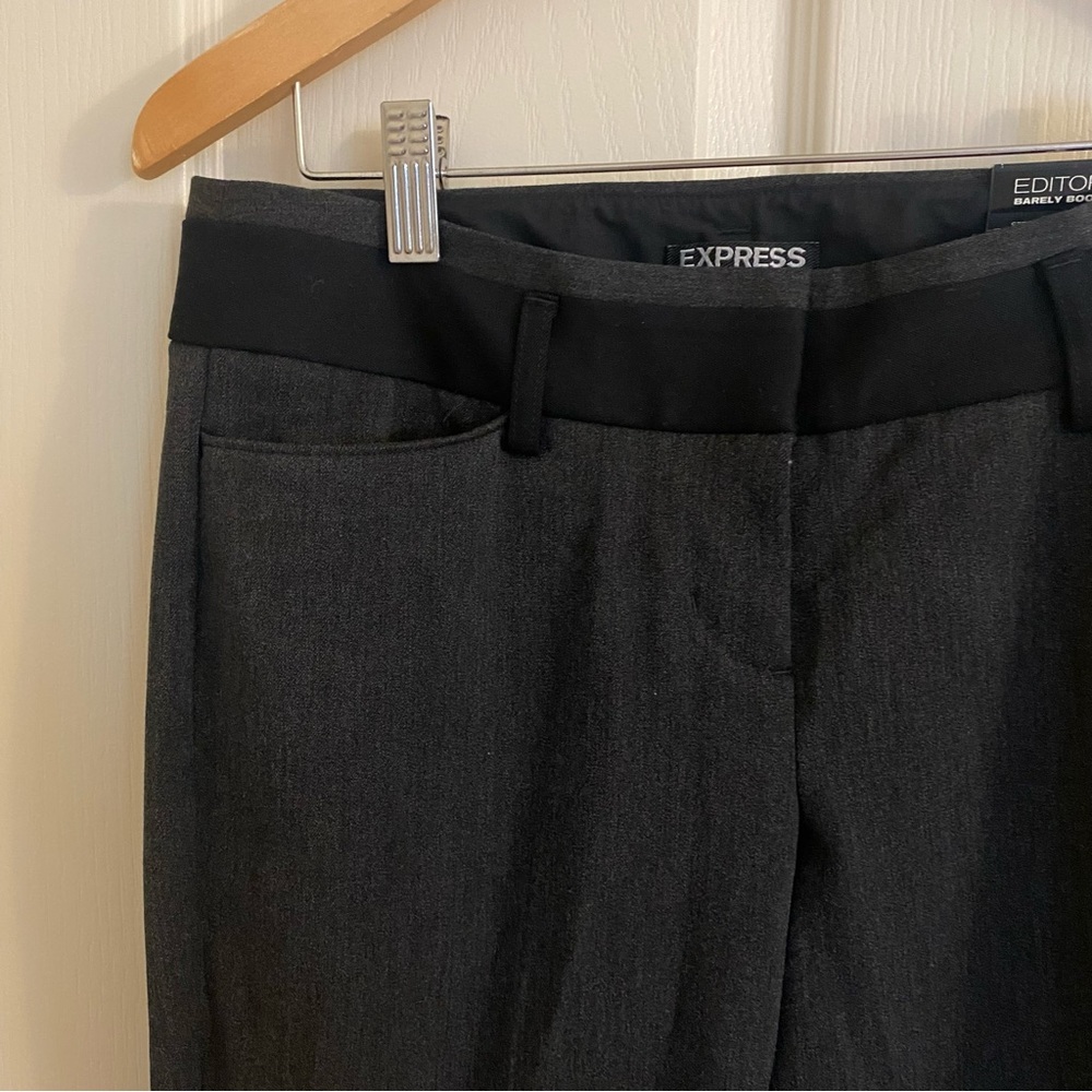 NWT Express Editor Barely Boot 2R Dark Grey with Black Details